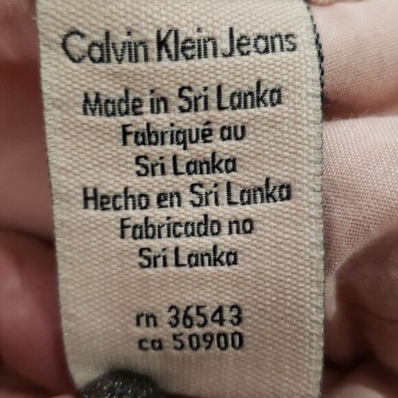 Calvin Klein. Blush Pink 5 Pocket Jeans. Button & Zipper Closure. Size  8 - Picture 8 of 13